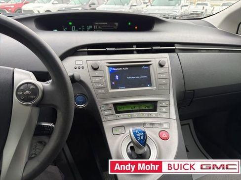 Used 2013 Toyota Prius Two image 28