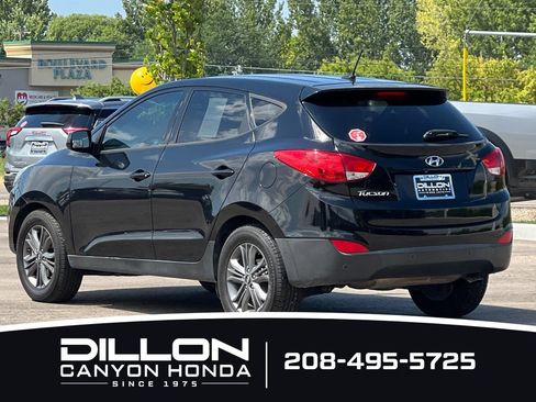 Used 2015 Hyundai Tucson GLS w/ Option Group 02 FWD image 6
