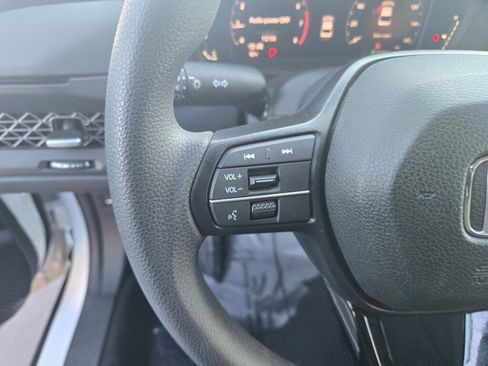 Certified 2023 Honda Accord EX image 24