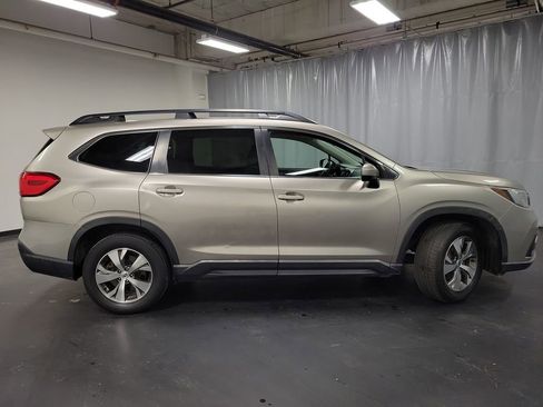 Used 2019 Subaru Ascent Premium image 10