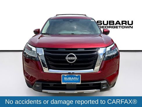 Used 2023 Nissan Pathfinder Platinum w/ Cargo Package AWD/4WD image 2