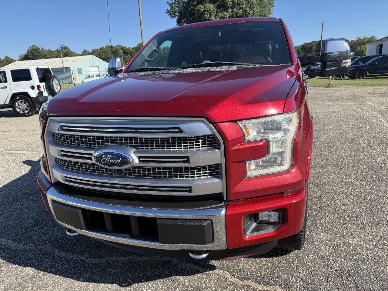 Used 2016 Ford F150 Platinum w/ Equipment Group 701A Luxury AWD/4WD image 9