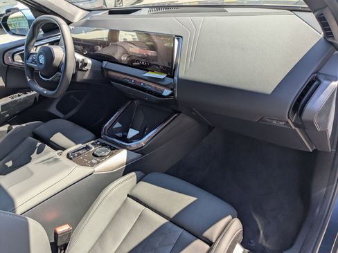 New 2026 BMW X3 xDrive30 w/ Premium Package image 38