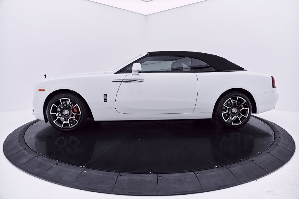 Used 2020 Rolls-Royce Dawn RWD image 13