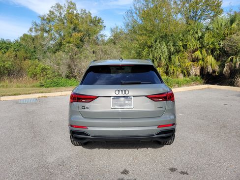 Certified 2025 Audi Q3 2.0T Premium Plus w/ Premium Plus Package image 7