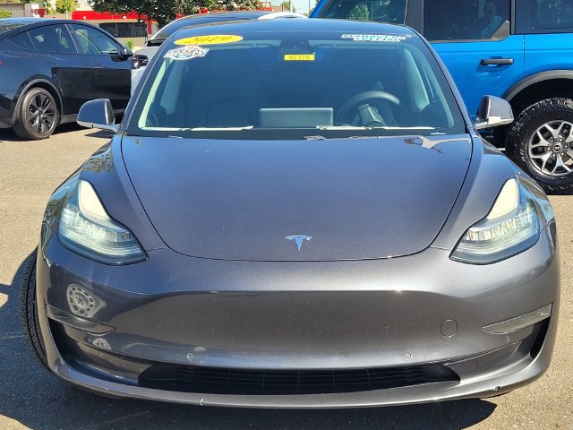 Used 2019 Tesla Model 3 Standard Range Plus RWD image 2