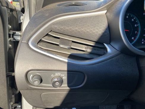 Used 2023 Chevrolet Malibu RS image 13