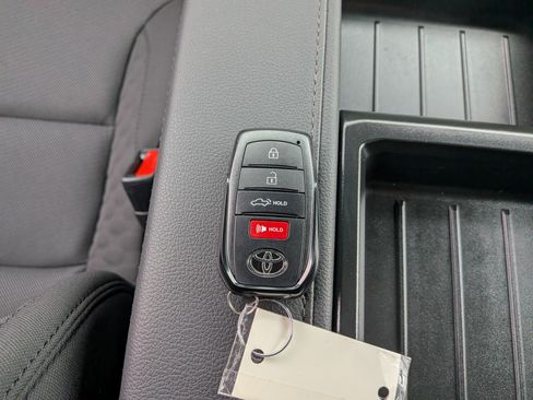 New 2026 Toyota Tundra SR5 w/ SR5 Convenience Package image 21