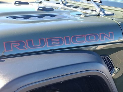 Used 2021 Jeep Wrangler Unlimited Rubicon AWD/4WD image 32