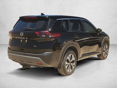 Used 2023 Nissan Rogue SV FWD image 5