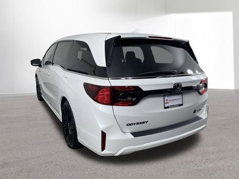 New 2026 Honda Odyssey Sport-L image 18