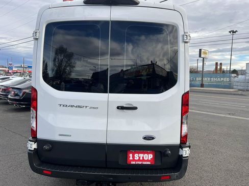 Used 2018 Ford Transit 250 148 Medium Roof RWD image 6