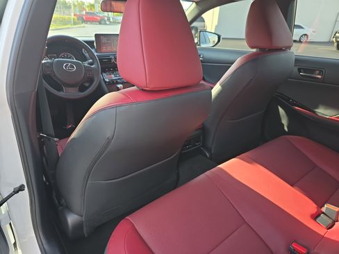 Used 2025 Lexus IS 350 F Sport image 11