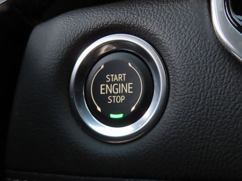 New 2026 Chevrolet Colorado LT image 13