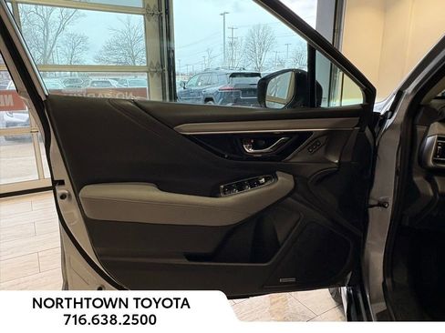 Used 2020 Subaru Outback Limited image 33