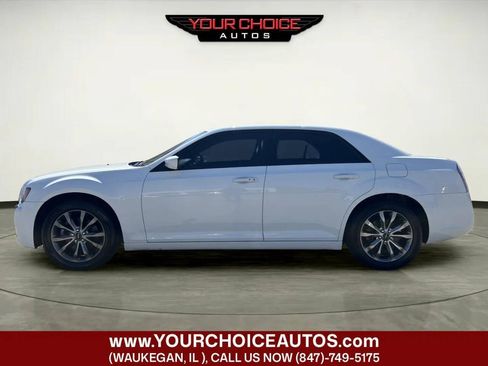 Used 2014 Chrysler 300 S image 2