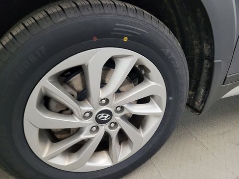 Used 2018 Hyundai Tucson SEL Plus AWD/4WD image 31