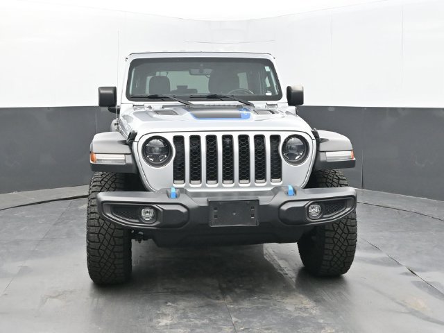 Used 2023 Jeep Wrangler Unlimited Rubicon 4xe w/ Cold Weather Group AWD/4WD image 8