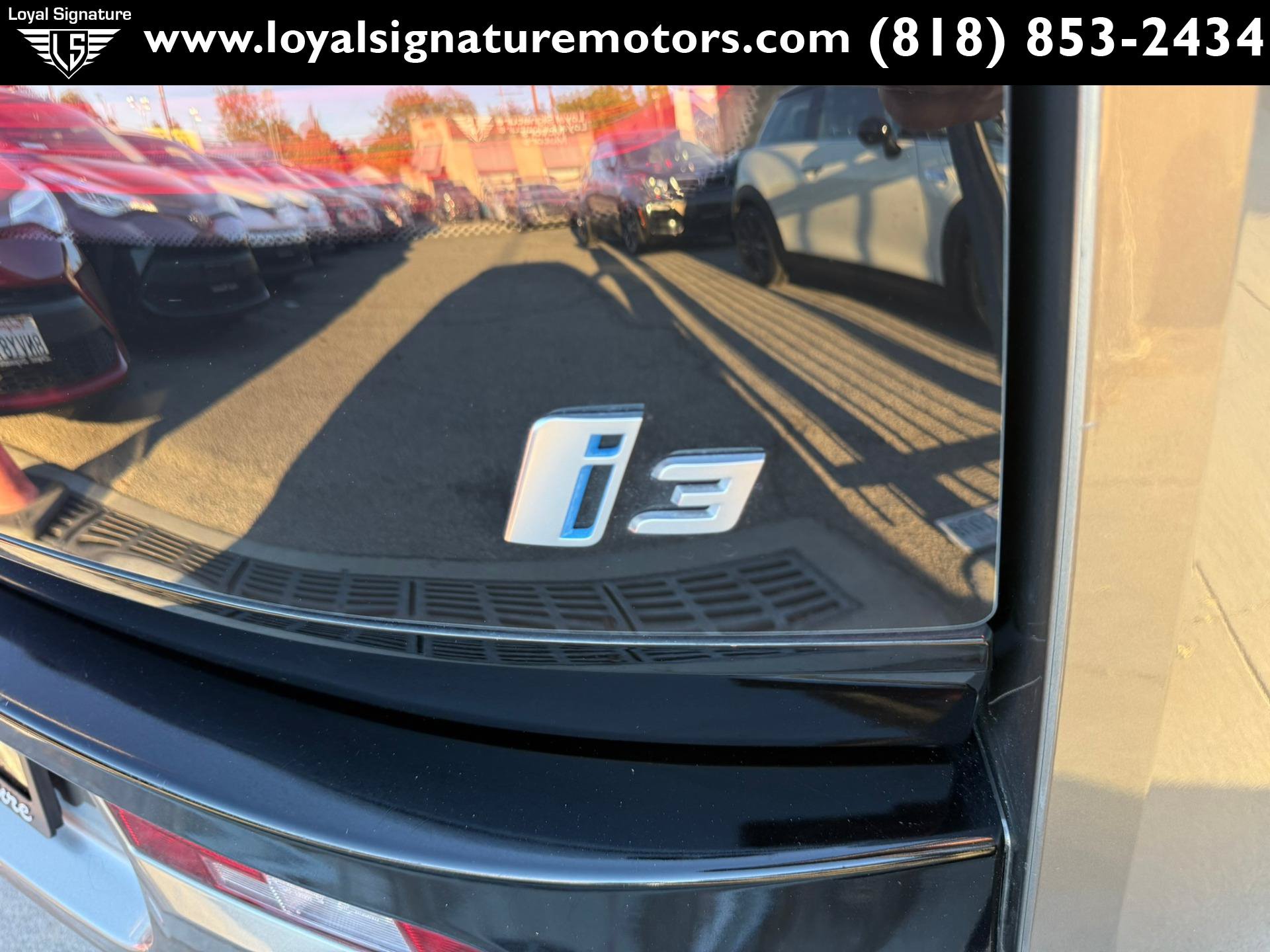 Used 2017 BMW i3 w/ Range Extender RWD image 8