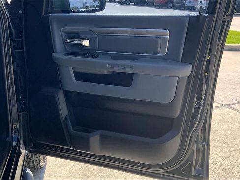Used 2018 RAM 1500 Big Horn image 22