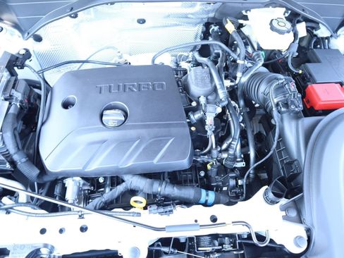 New 2026 Chevrolet TrailBlazer LT w/ Driver Confidence Package FWD image 17