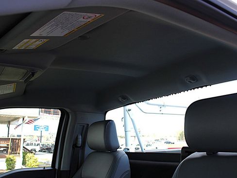 Used 2025 Ford F250 XL w/ XL Chrome Package image 19