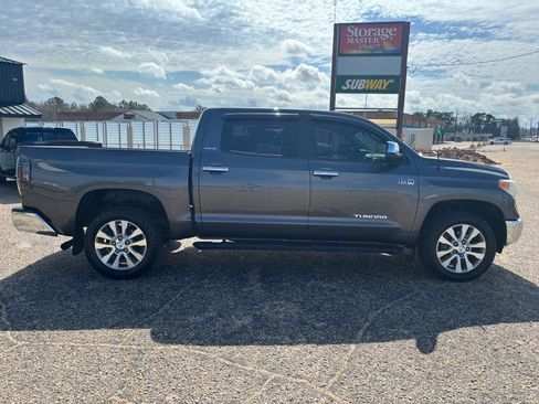 Used 2015 Toyota Tundra Limited image 6