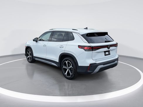 New 2026 Volkswagen Tiguan SE image 5