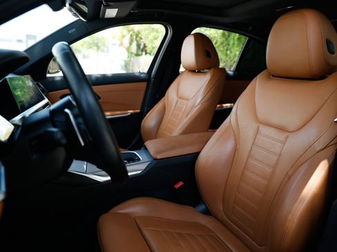 Used 2021 BMW M340i RWD image 10