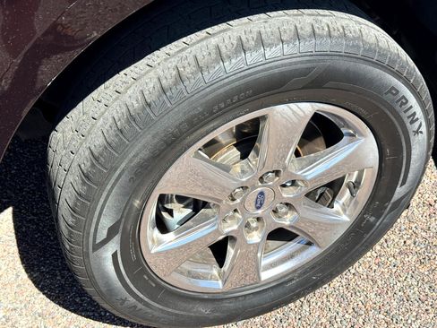 Used 2018 Ford F150 XLT w/ Equipment Group 302A Luxury image 19