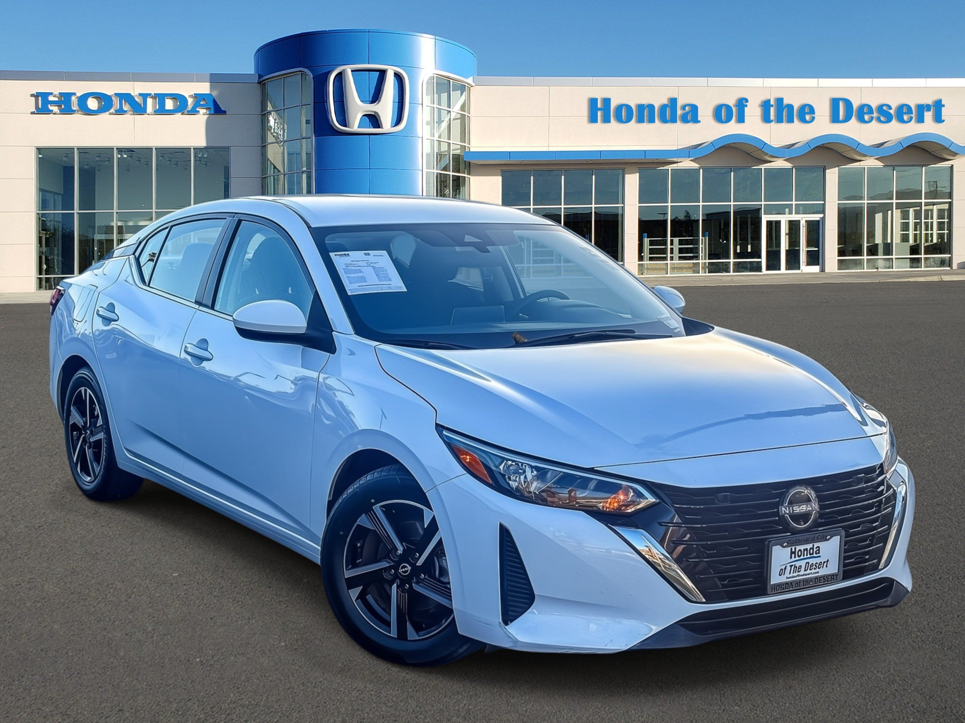 Used 2025 Nissan Sentra SV FWD image 1