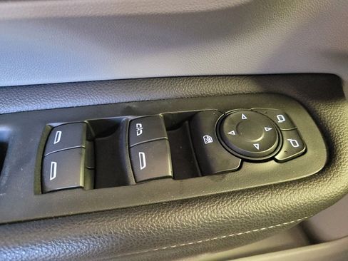 Used 2022 GMC Terrain SLE w/ Driver Convenience Package FWD image 27