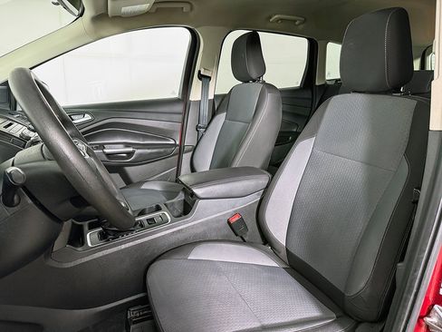 Used 2018 Ford Escape SE image 22