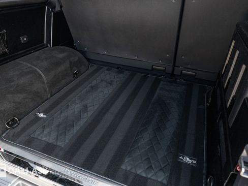 Used 2018 Mercedes-Benz G 550 Squared image 36