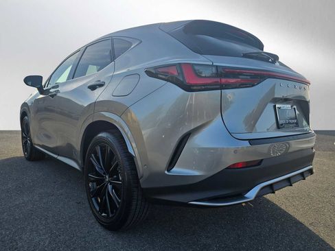 Certified 2025 Lexus NX 450h+ F Sport image 5
