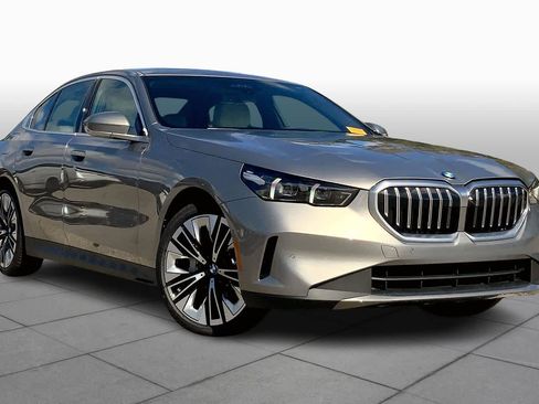 New 2026 BMW 530i image 2