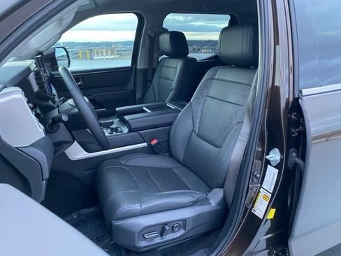Used 2022 Toyota Tundra Limited w/ TRD Off-Road Package AWD/4WD image 16