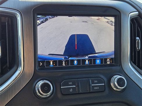 Used 2020 GMC Sierra 3500 Denali w/ Technology Package image 22