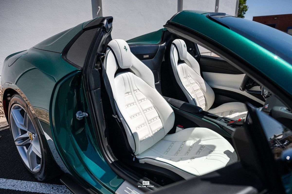 Used 2022 Ferrari 812 GTS RWD image 40