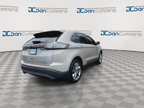 Used 2017 Ford Edge Titanium w/ Equipment Group 302A AWD/4WD image 8