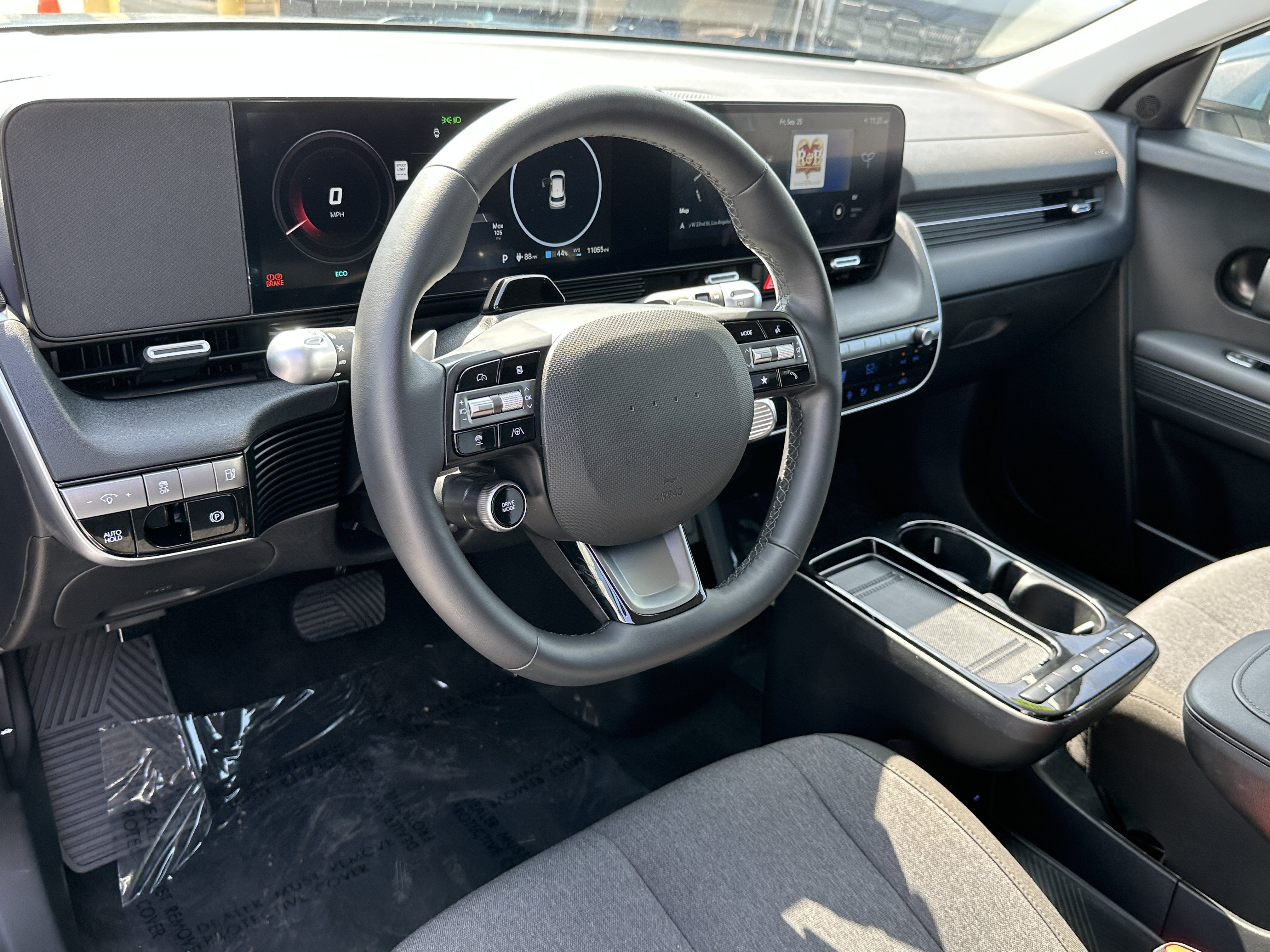 Used 2025 Hyundai Ioniq 5 SE RWD image 22
