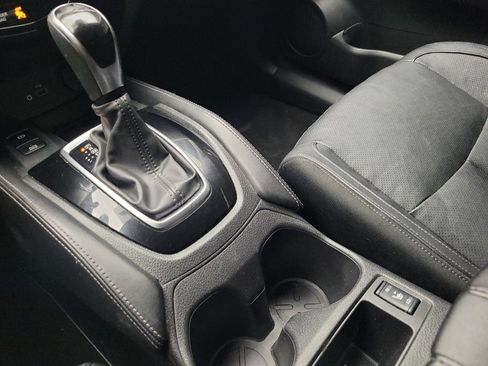 Used 2019 Nissan Rogue Sport SL AWD/4WD image 26