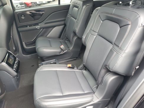 New 2026 Lincoln Aviator Reserve w/ Jet Appearance Package AWD/4WD image 26