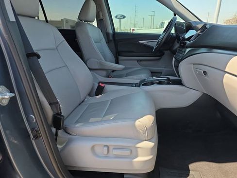 Used 2022 Honda Pilot Special Edition image 16