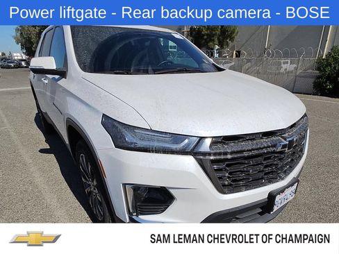 Used 2023 Chevrolet Traverse RS FWD image 1