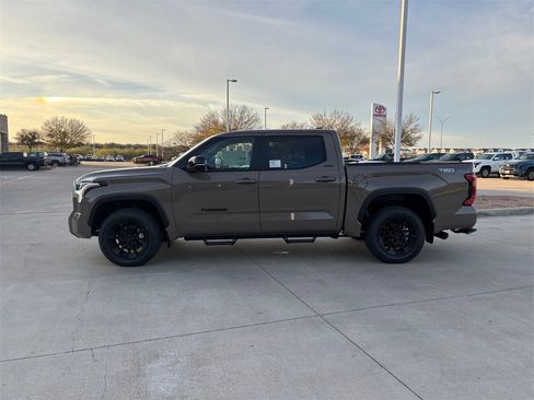 New 2026 Toyota Tundra Limited w/ TRD Off-Road Package image 4