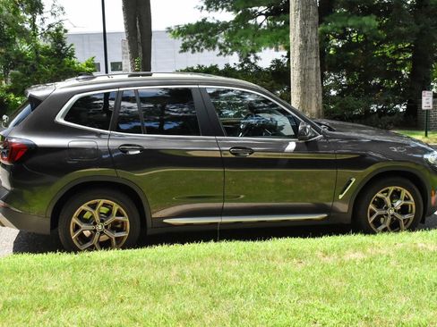 Used 2023 BMW X3 xDrive30i AWD/4WD image 8