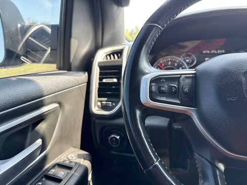 Used 2023 RAM 1500 Big Horn RWD image 16