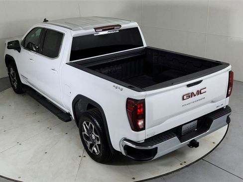 Used 2026 GMC Sierra 1500 SLE AWD/4WD image 22