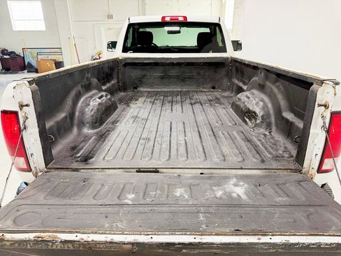 Used 2017 RAM 2500 Tradesman w/ Power & Remote Entry Group image 24